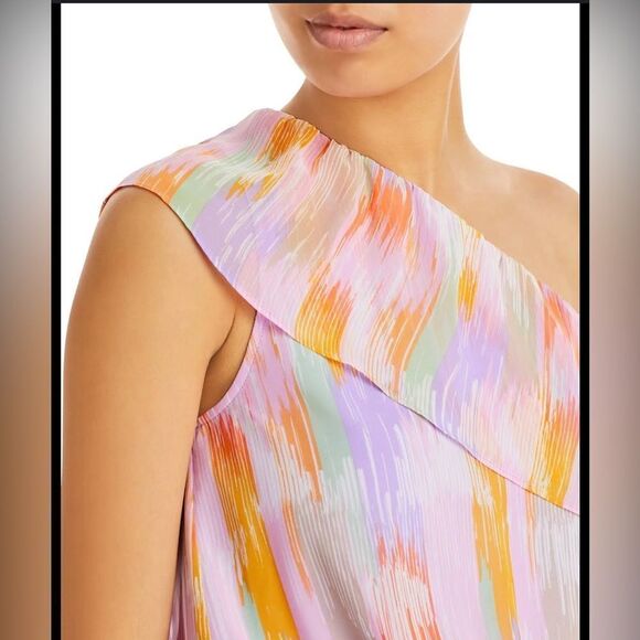 Aqua Women's Multicolor One-Shoulder Top Sz S NWT - Picture 3 of 8